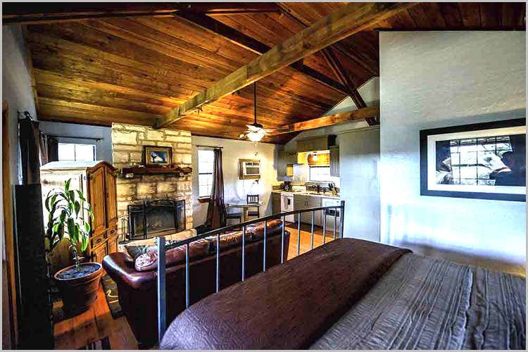 Area Lodging